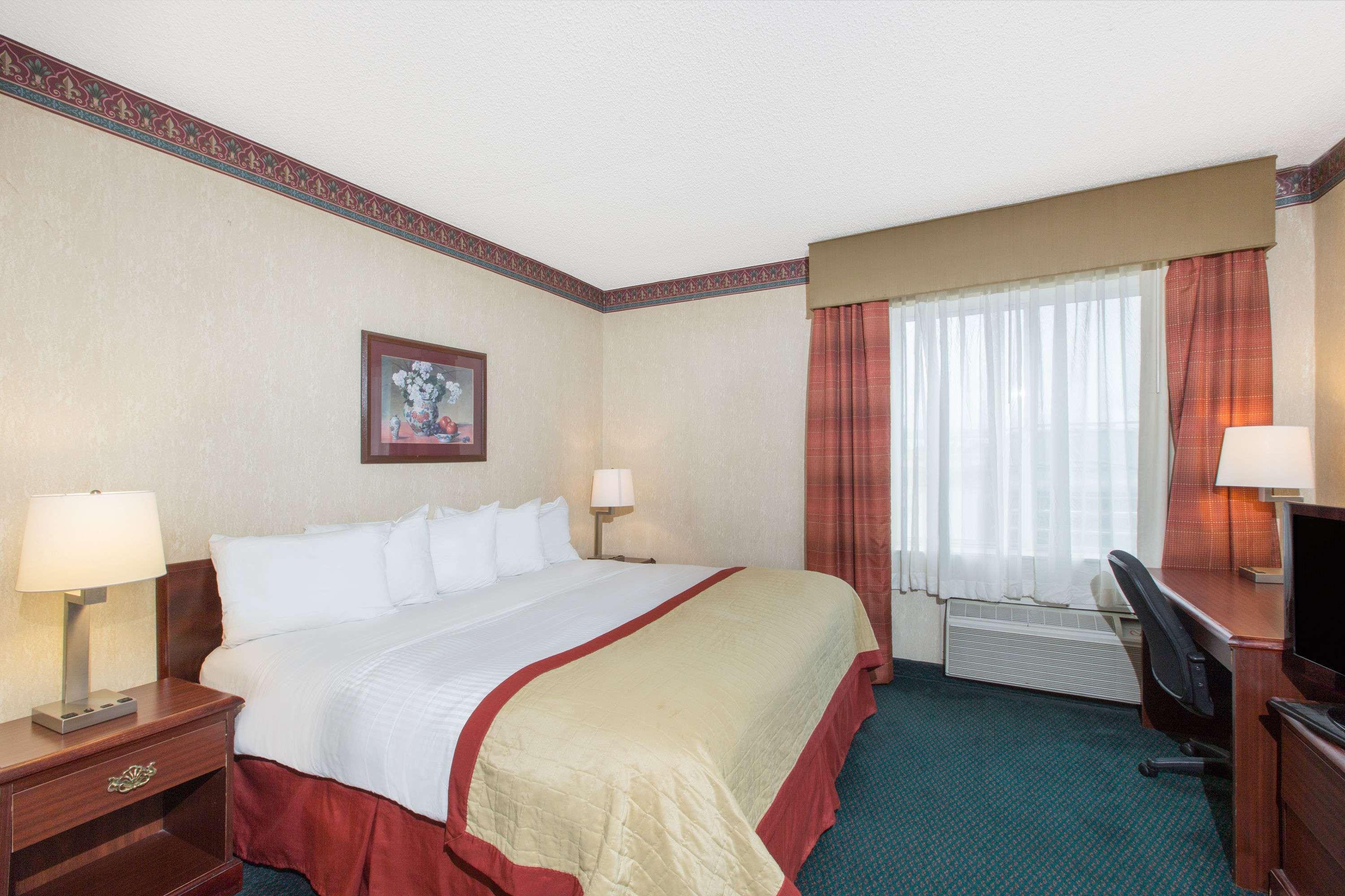 Baymont By Wyndham Jonesboro Hotel Kültér fotó